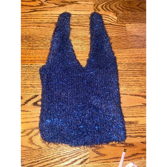 EUC Urban Outfitters sparkly midnight blue cropped sweater tank sz: L - Picture 2 of 8